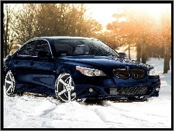 Samochód, Śnieg, Drzewa, BMW, Granatowy, M5